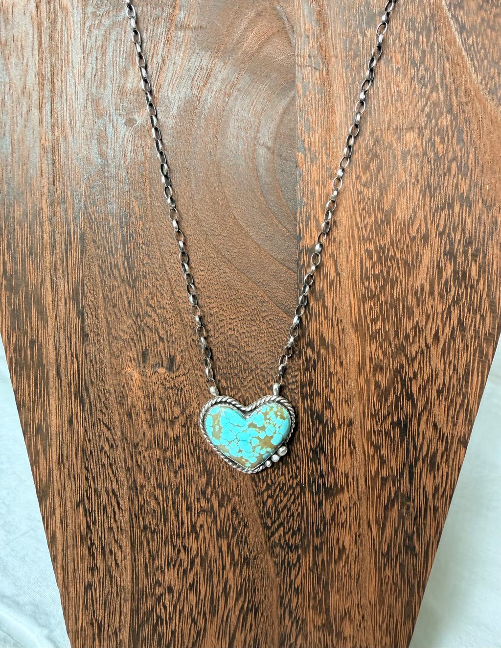 Chunky kingman heart necklace