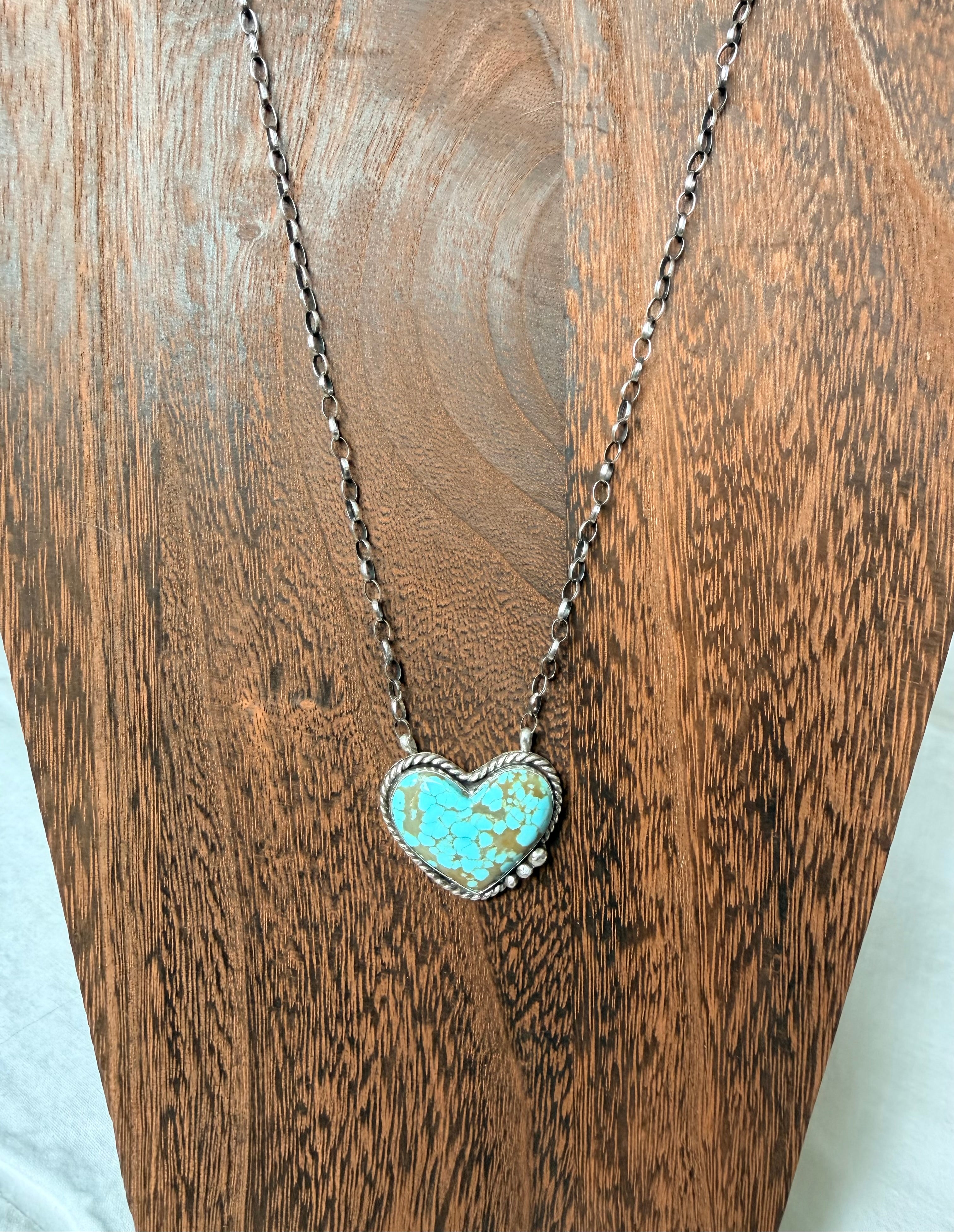 Chunky kingman heart necklace