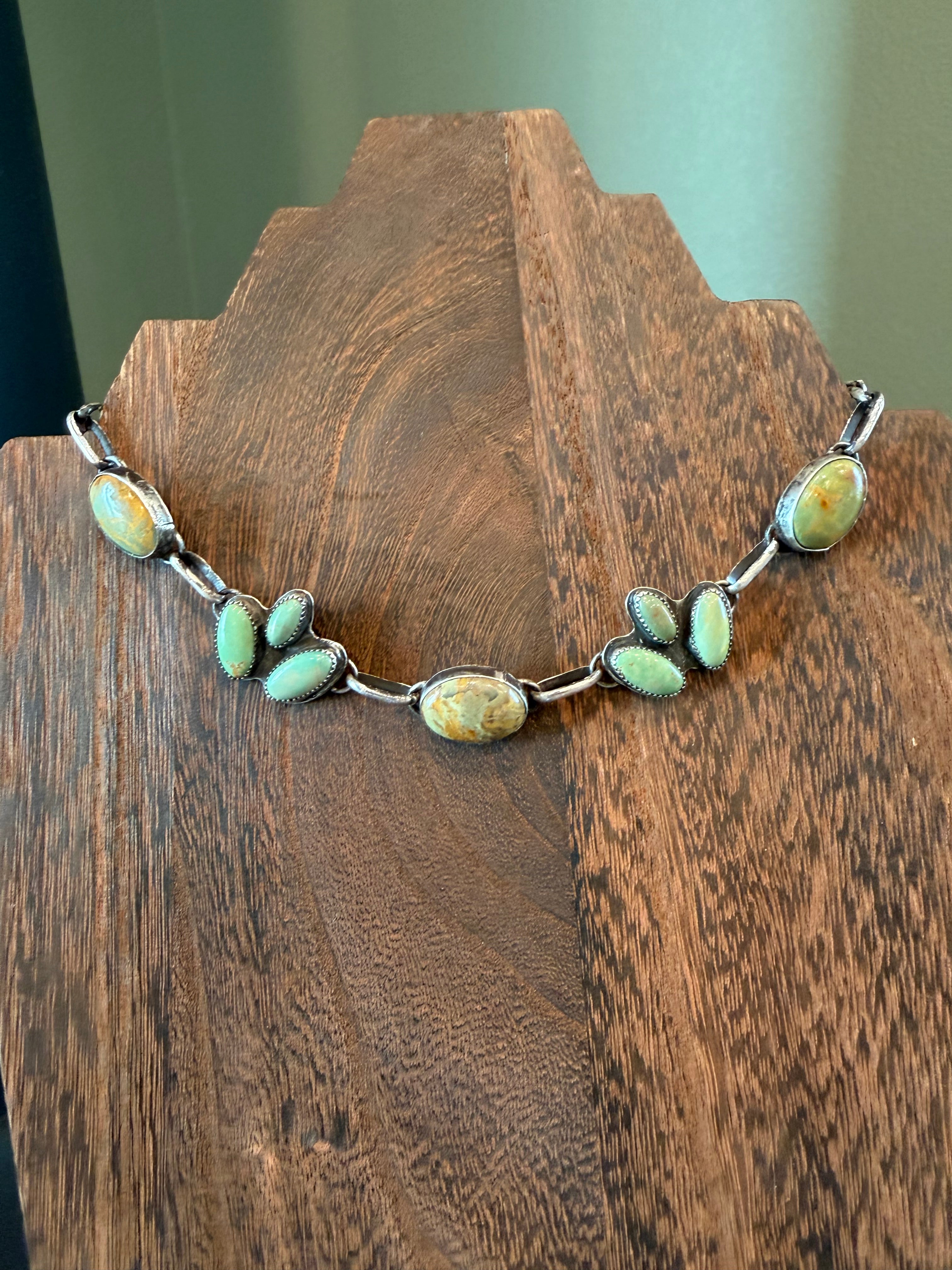 The Odessa choker
