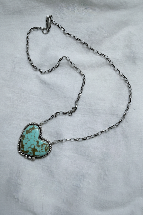 Chunky kingman heart necklace